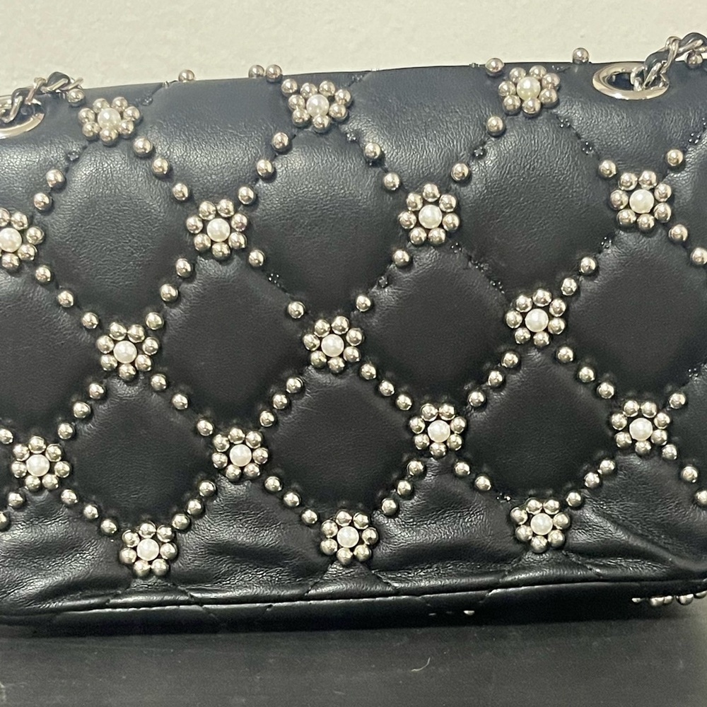 CHANEL Black Quilted Leather Crossbody with Pearl & Silver Studs - Picture 3 of 8